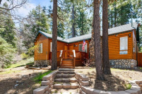 G&P Moonridge - Hot Tub, Smart TV's, Fully Fenced and Minutes to the Slopes! Big Bear Lake